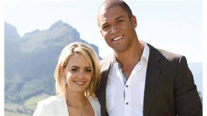 Is Al and Sam still together?